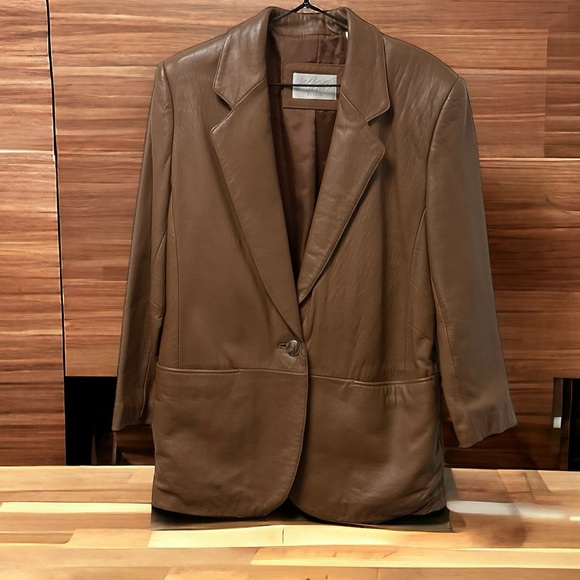 Lord & Taylor Stylish Genuine Leather Single Button Jacket! - Picture 7 of 7